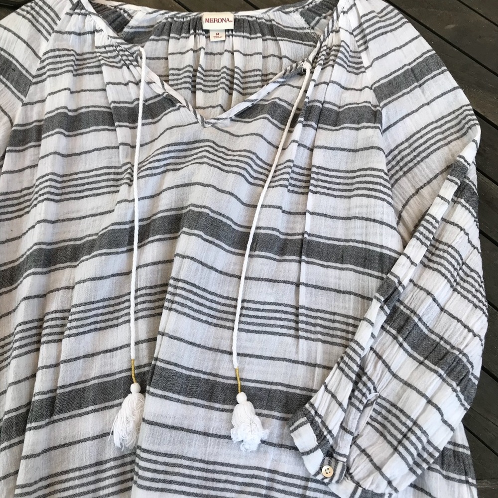 Linen Top - Picture 2 of 3